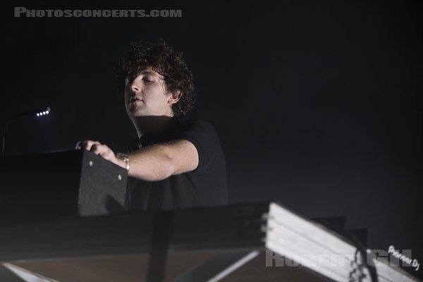 JAMIE XX - 2023-08-19 - SAINT MALO - Fort de St Pere - James Thomas Smith